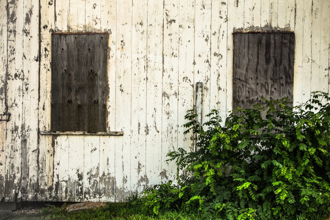 5 Signs of Bad Siding - Meridian Contracting